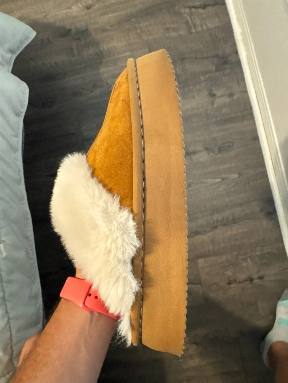 N/A soft tan